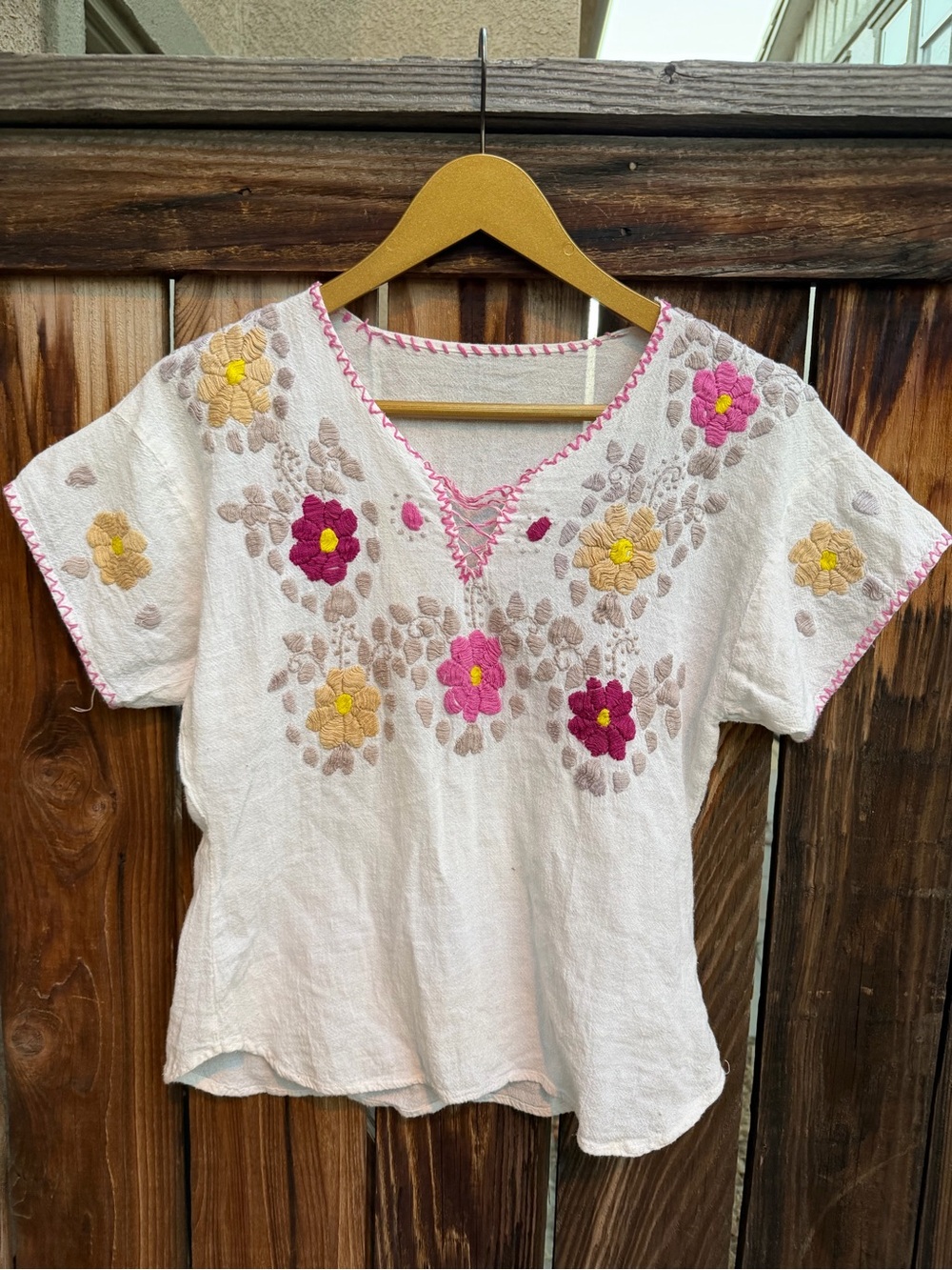 Vintage Hand-Embroidered Mexican Floral Peasant Blouse